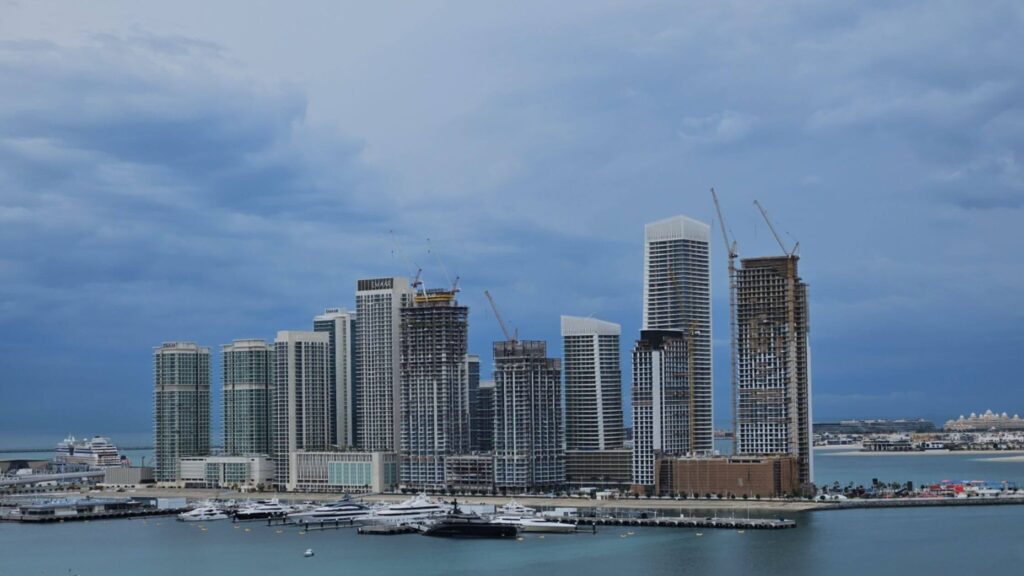 Emaar Beachfront Construction Success Emaar Beachfront Construction Success